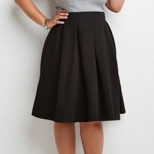 NWT F21+ Black Pleated Midi Skirt 3X